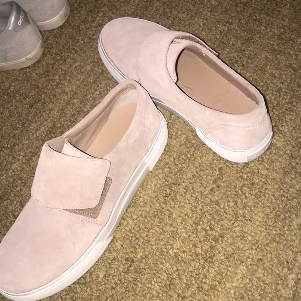 Vince pink shoes